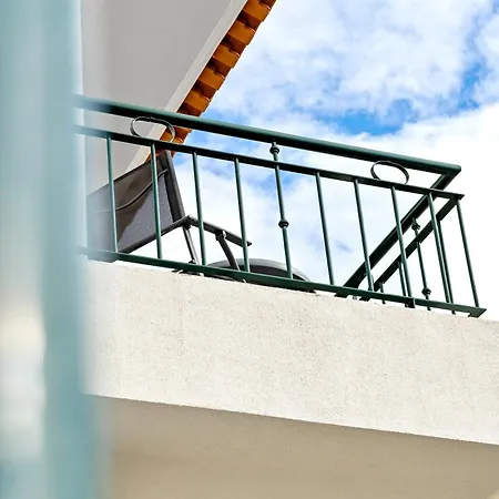 Avista Navios - Sea View & Free Parking In Ferienhaus