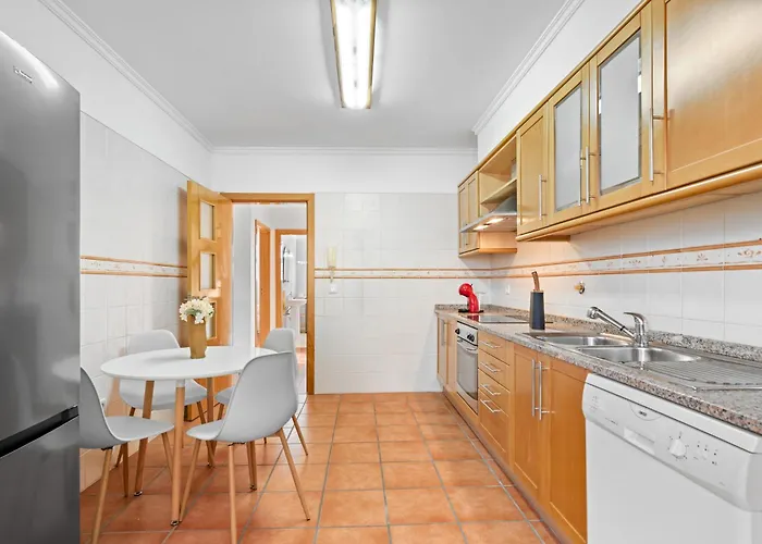 Avista Navios - Sea View & Free Parking In Nyaraló Funchal