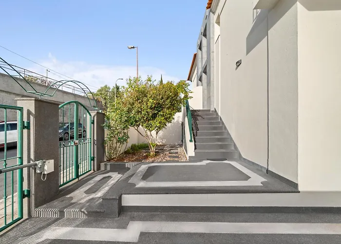 Avista Navios - Sea View & Free Parking In *